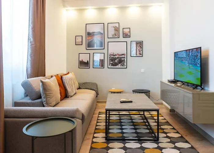 Charming & Cozy 1Br Flat In The Heart Of Bucharest Apartment